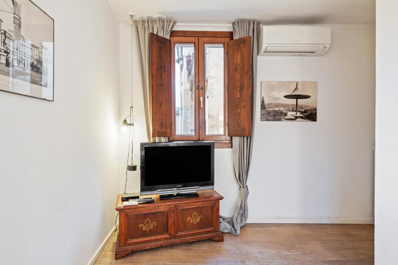 Palazzo Pitti & Boboli Comfortable Apartment Florence Exterior photo